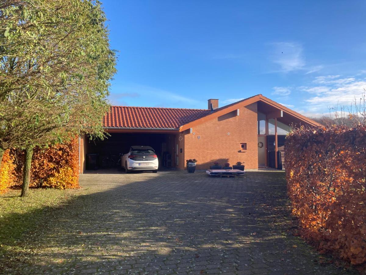 Vaerelse, Bad Og Toilet I Villa Næstved Eksteriør bilde
